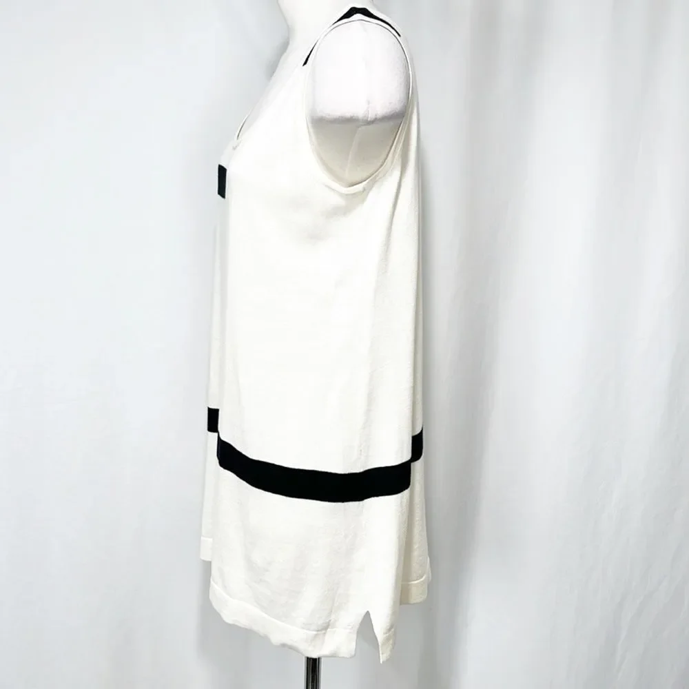 Lisa Todd Cream and Black Color Blocked Sleeveless Sweater Medium - Picture 2 of 9